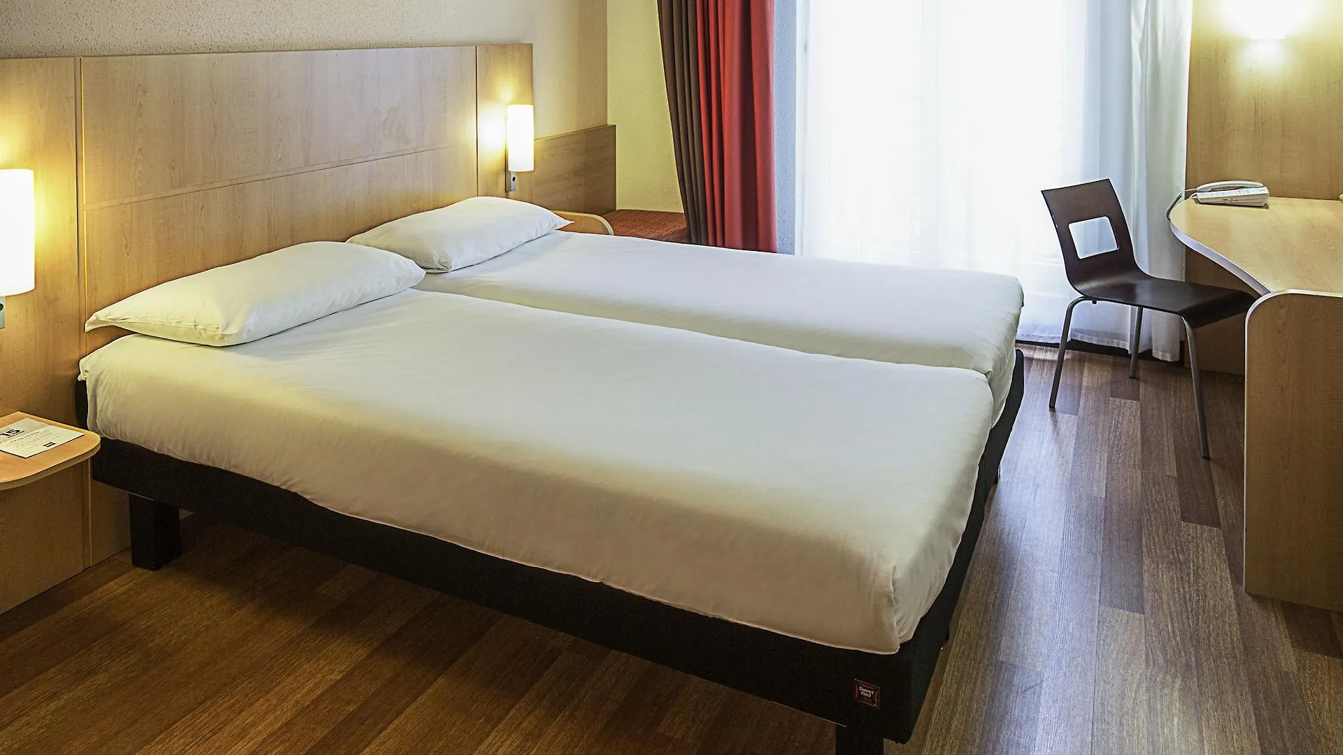 Ibis Brest Centre Hotel